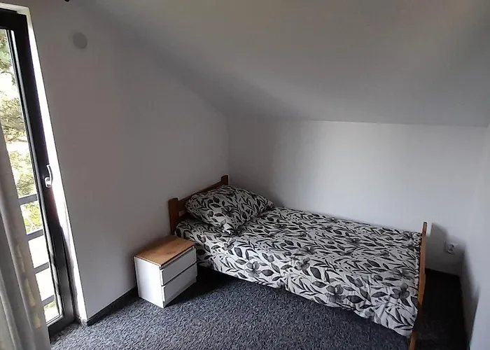 Sip-pol Nad Liswarta בית נופש